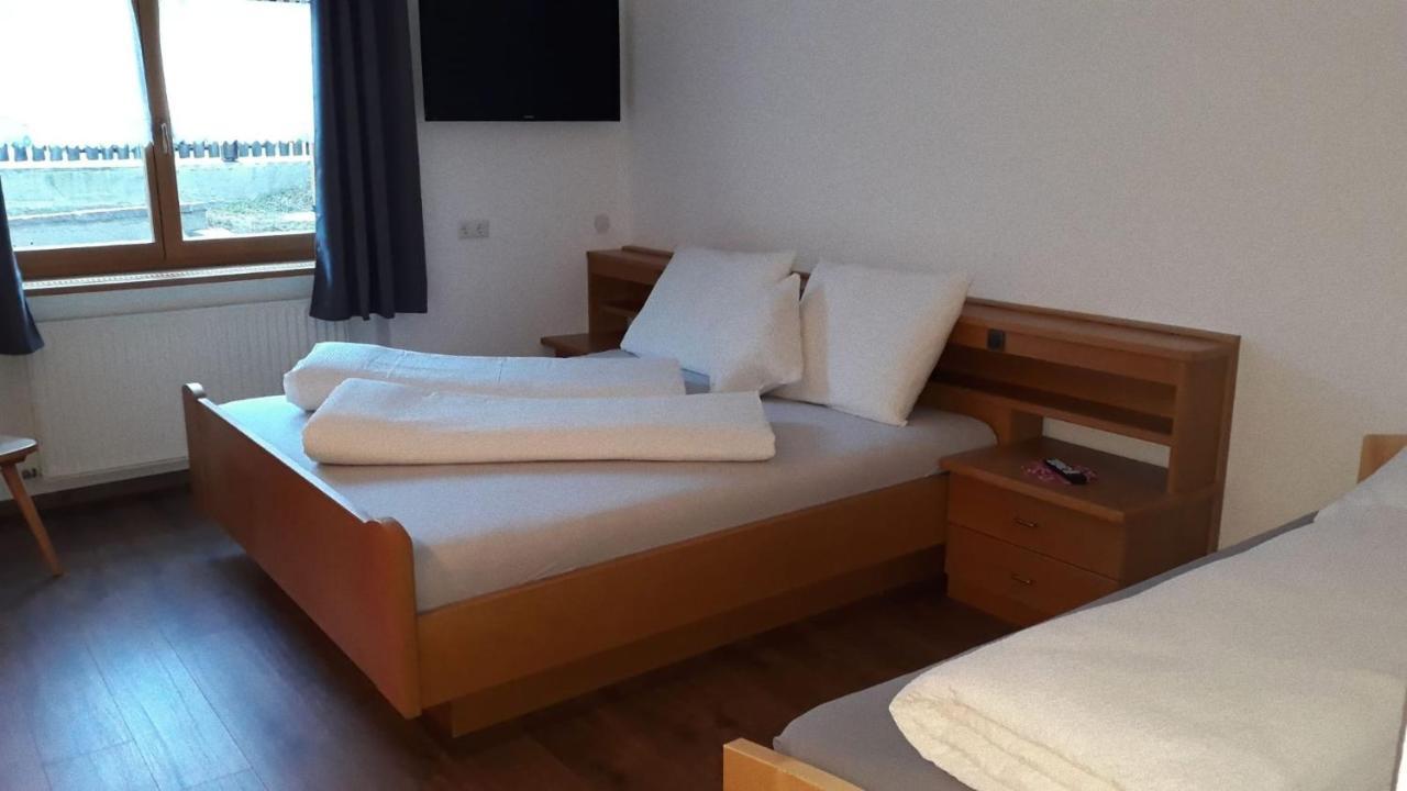 راسيني B&B Fruehlingsheim المظهر الخارجي الصورة
